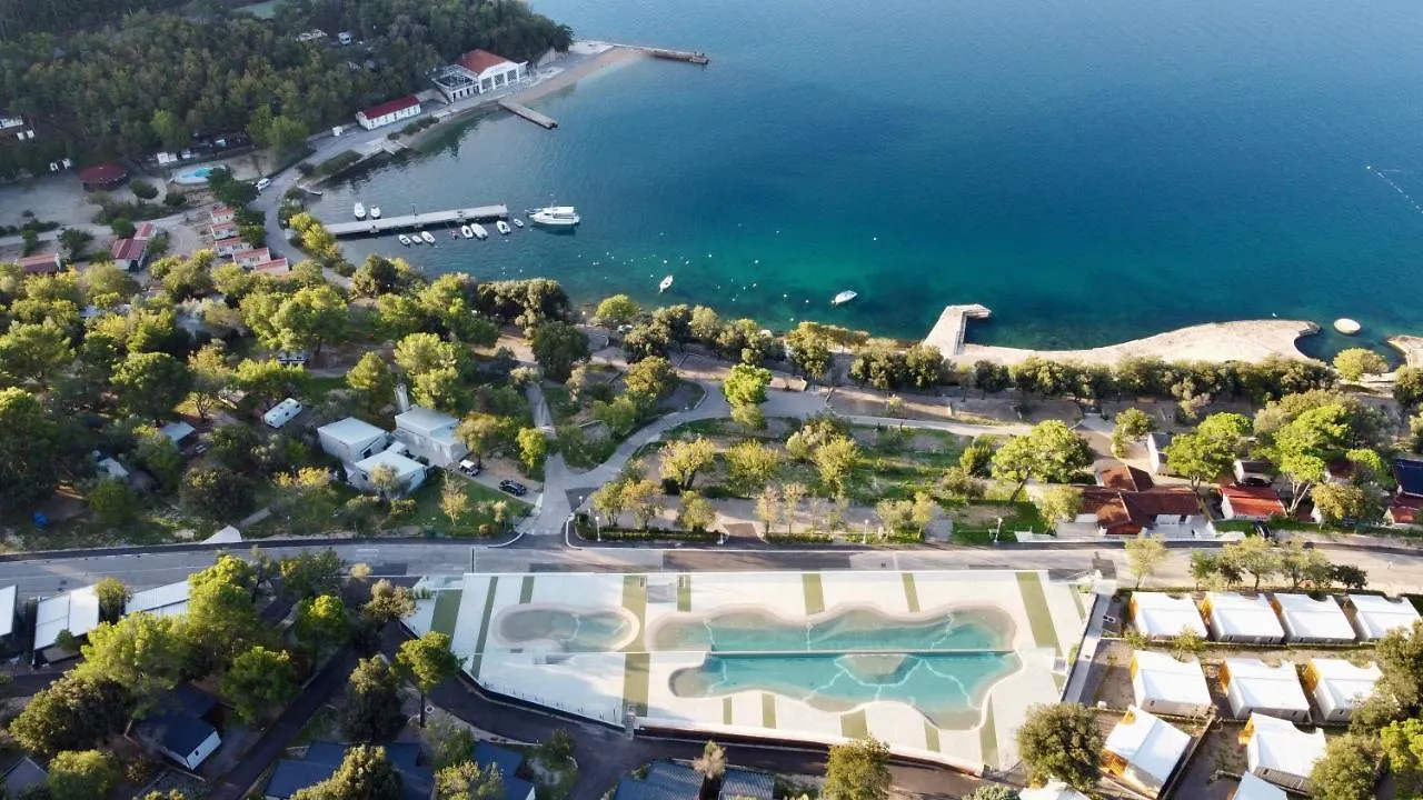 Vakantiehuis Sea House Pool & Jacuzzi, Bikes, Sup - Privilege Point Camping & Villas Selce