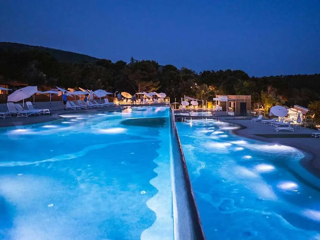 Sea House Pool & Jacuzzi, Bikes, Sup - Privilege Point Camping & Villas Selce