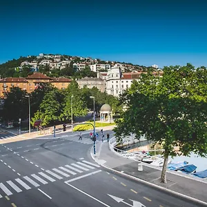  Appartement Deluxe Apartments&rooms Revis